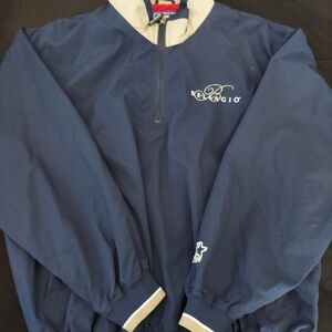 Pullover windbreaker